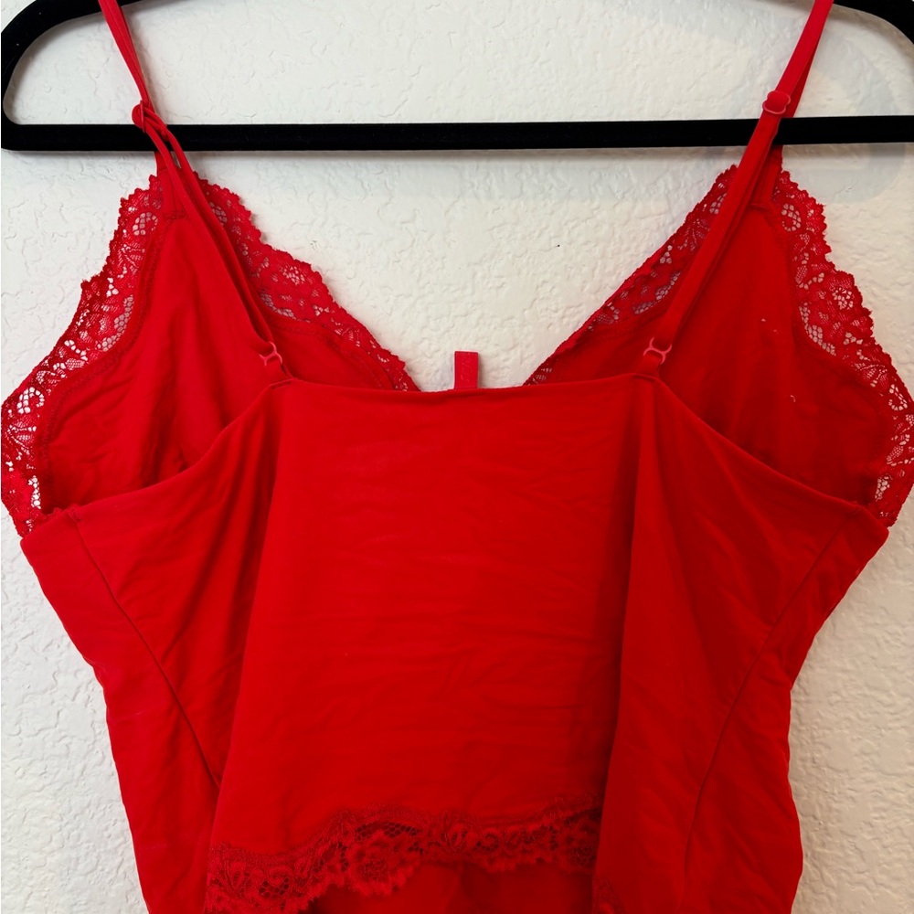 SKIMS Red Lace Trim Camisole - Picture 2 of 5